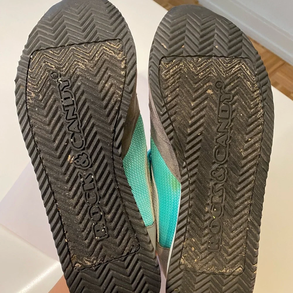 N/A women’s sneakers